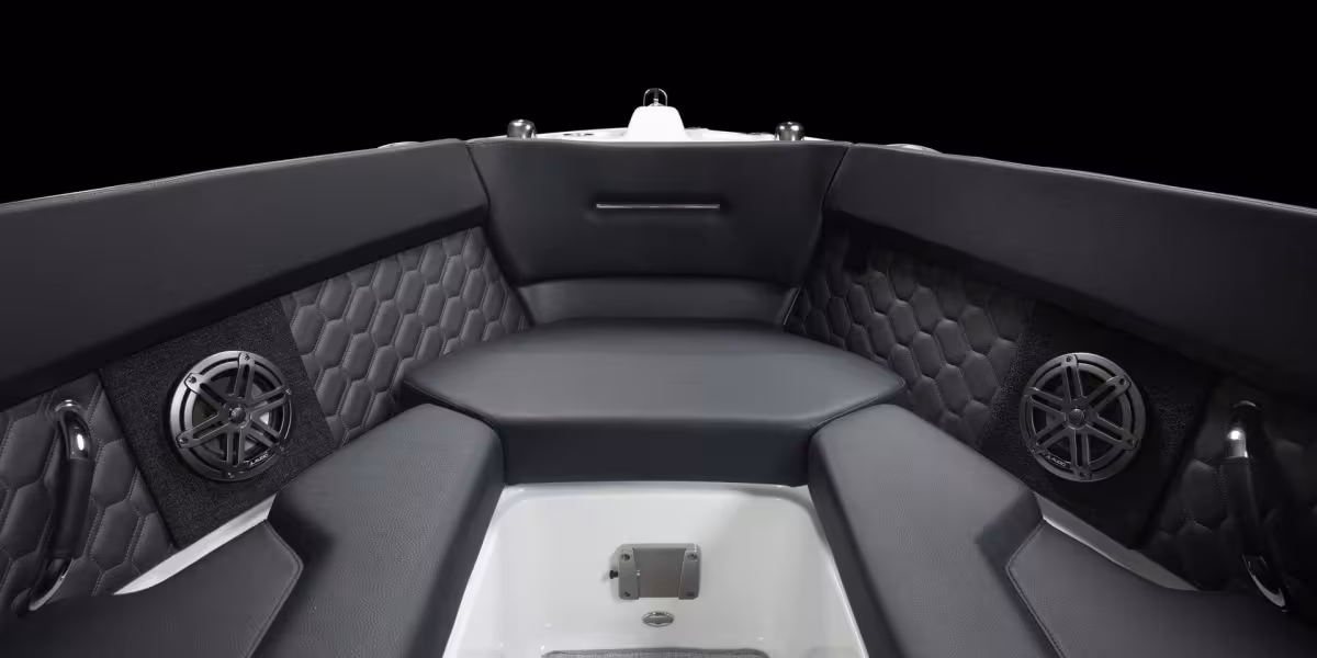 Four Winns H2 Outboard