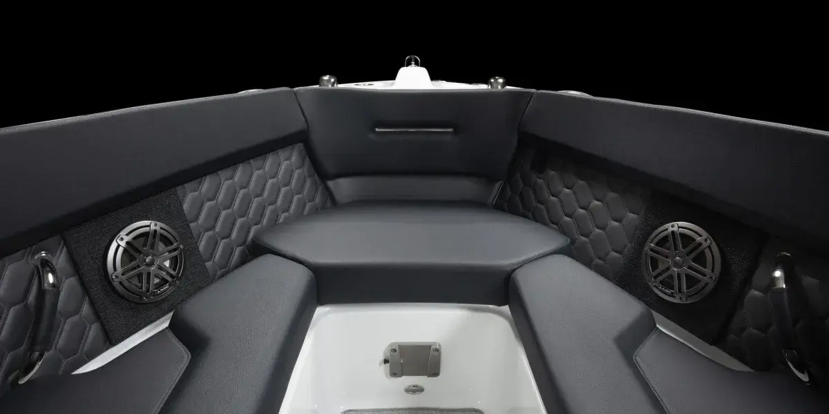 Four Winns H2 Outboard